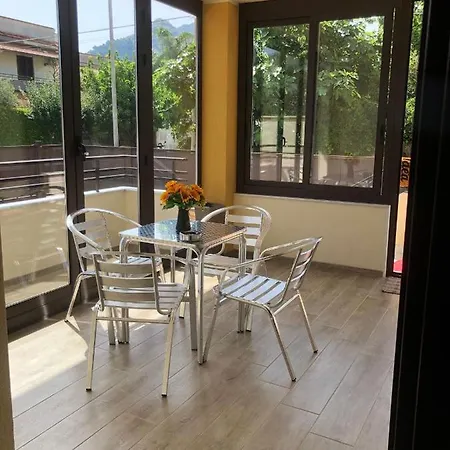 Casa Narciso - مونديلّو